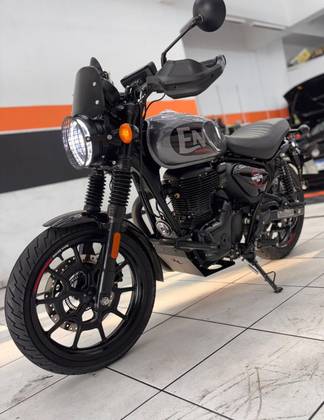 ROYAL ENFIELD HUNTER 350 ROYAL ENFIELD HUNTER 350